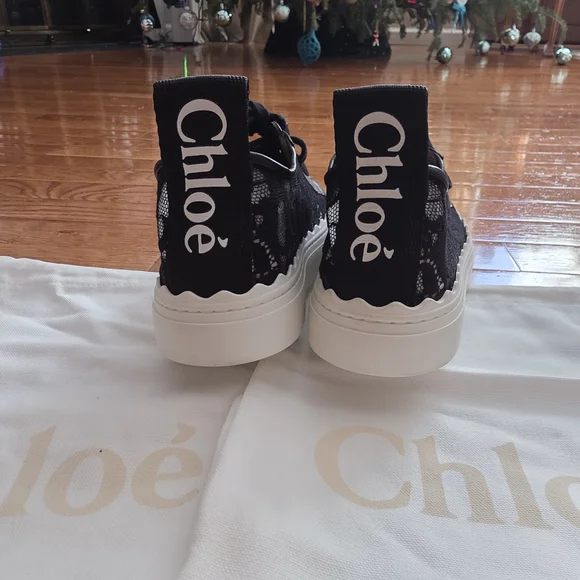 Chloe Black and White Women's Sneakers